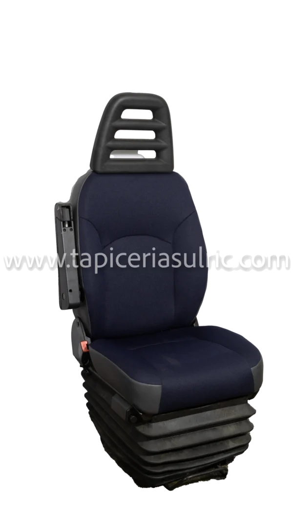 Iveco Daily azul neumatico