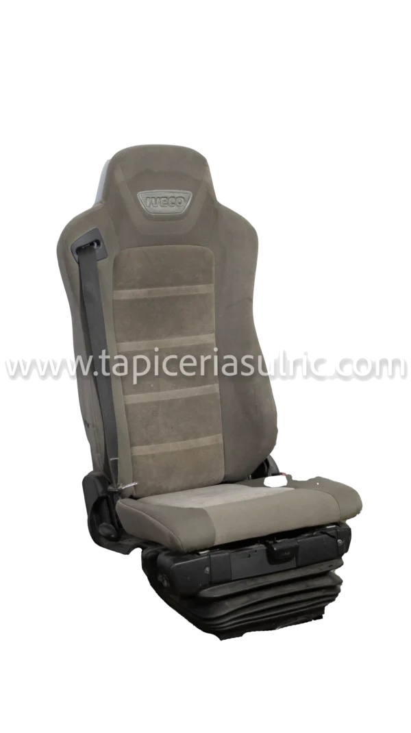 Iveco Strails neumatico