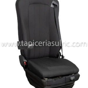 Iveco Strails neumatico negro